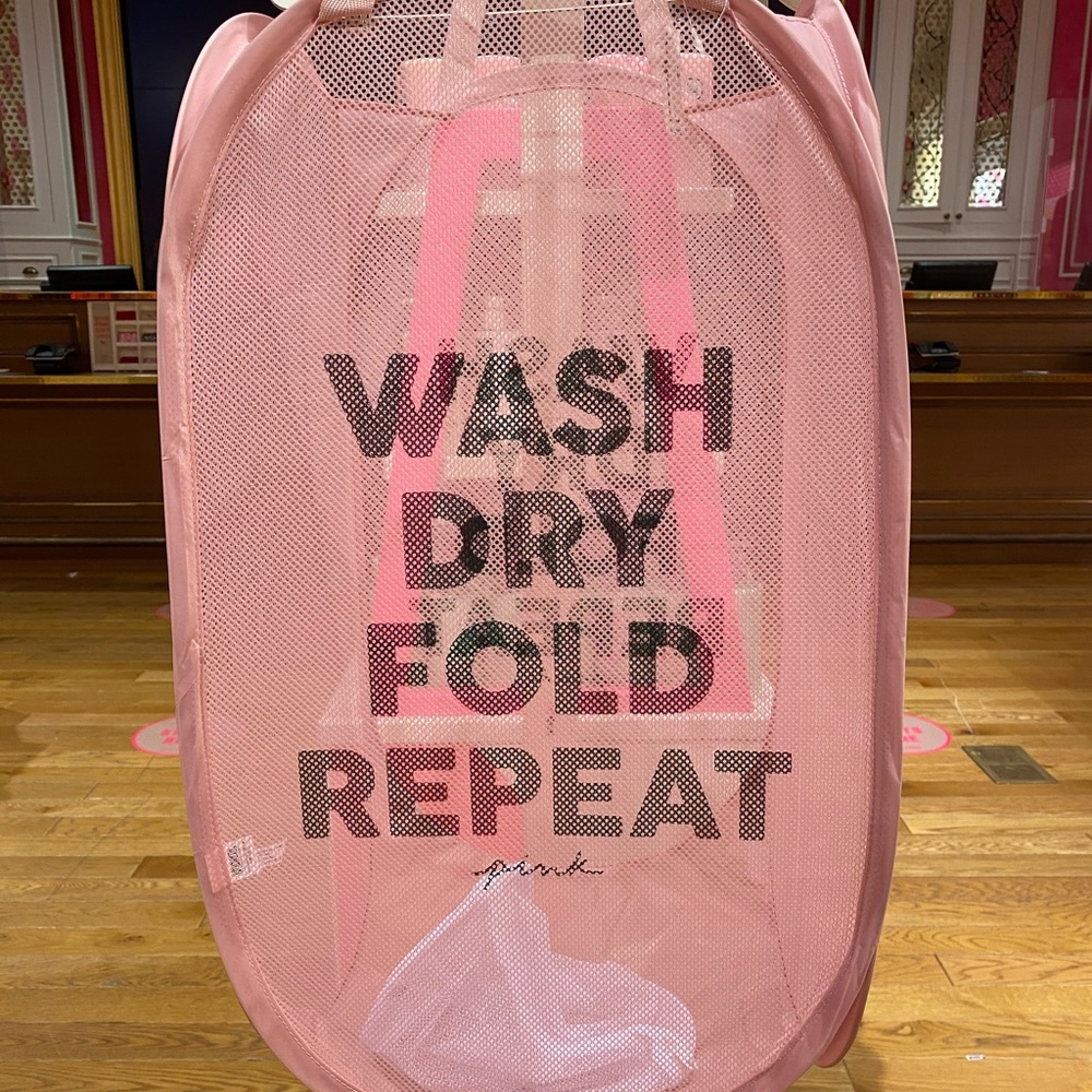 NEW PINK laundry basket and delicate bag!!!!